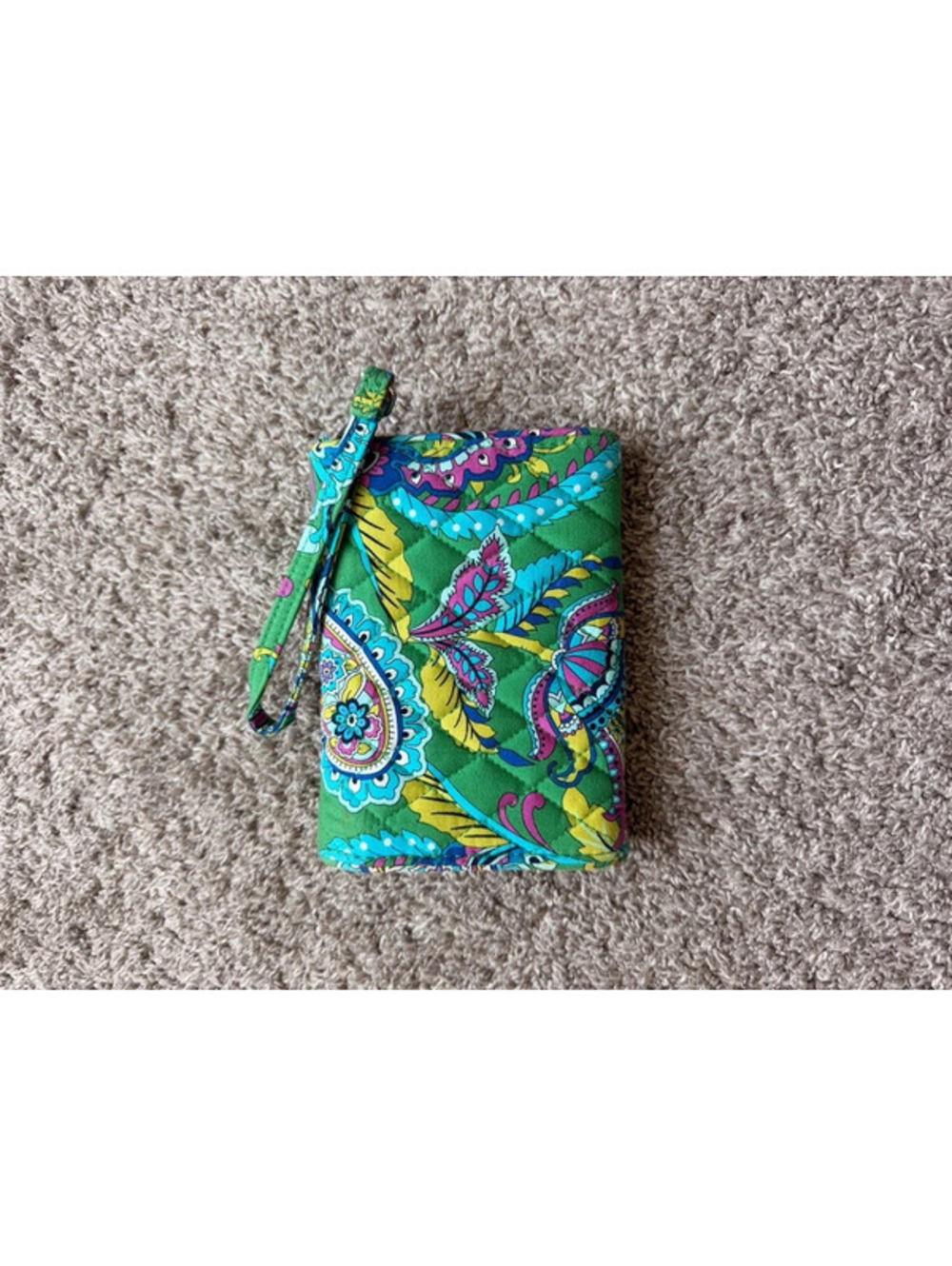 Vera Bradley Turnlock Wristlet Wallet - Picture 4 of 4